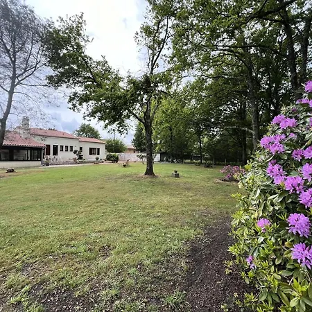 105-st Vivien De Medoc - 105 - Superbe Maison Avec Son Grand Parc Verdoyant Mae-2871 Villa Saint-Vivien-de-Medoc